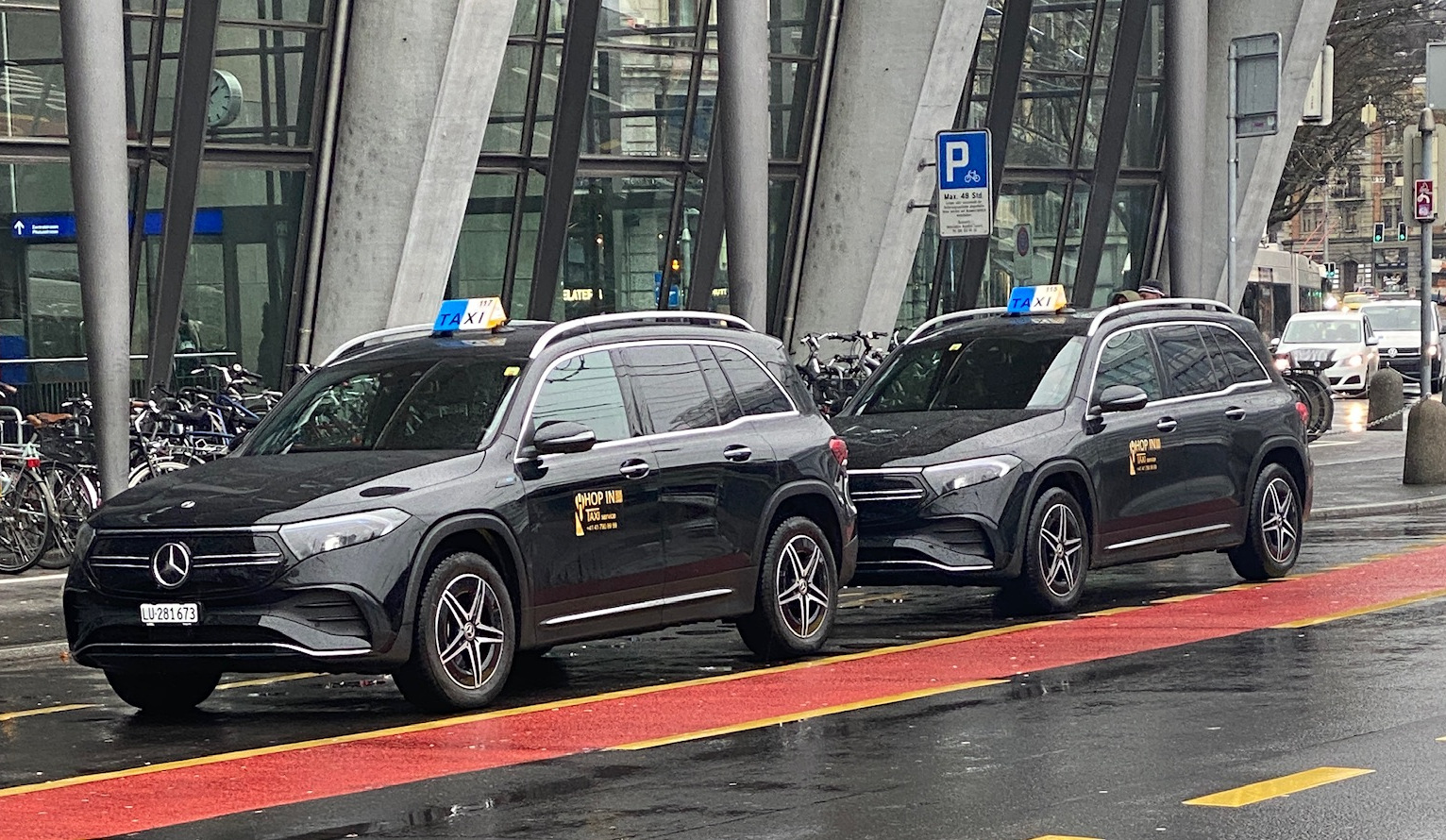 Exceptional Taxi Service with 24/7 availability